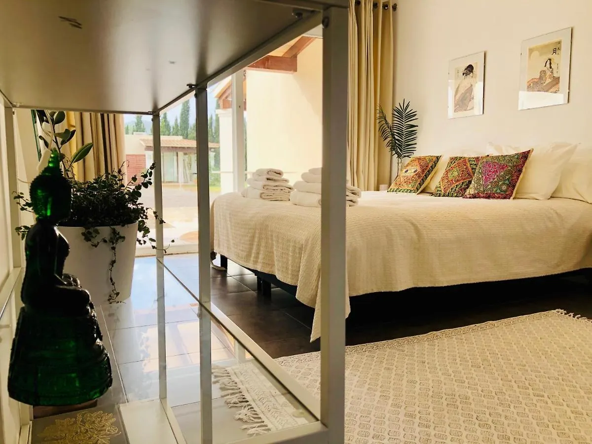 Bed and Breakfast Justbeandbeibiza San Antonio  Bed & Breakfast San Antonio (Ibiza)