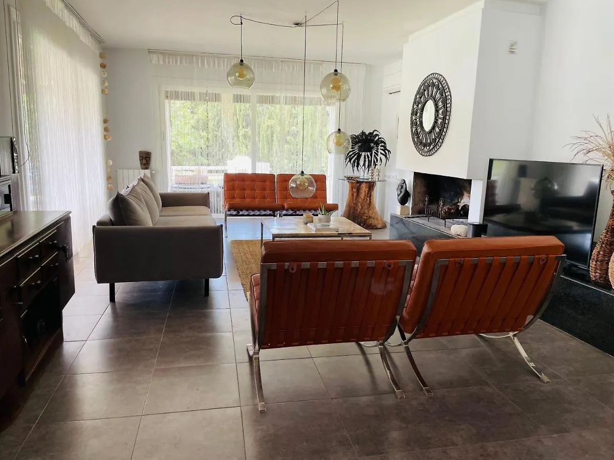 Bed and Breakfast Justbeandbeibiza San Antonio  0*, San Antonio (Ibiza) Španělsko